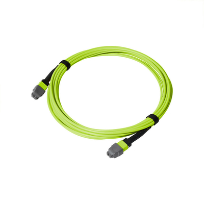 Multi mode 24 fibres de chaux vert MPO câble MTP câble à fibre optique 20m longueur plage de température optimale