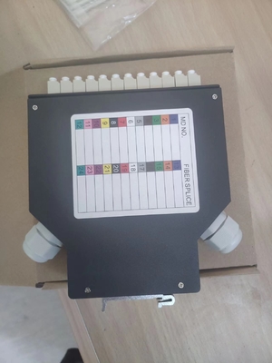 Boîte à bornes en fibre optique en aluminium DIN montée sur rail LC/Sc Sx/Dx avec installation facile
