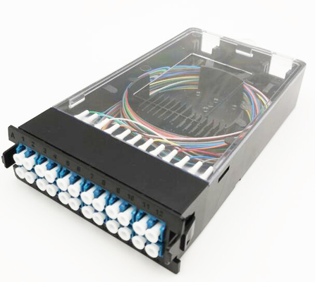 96F Panneau d'adaptateur de cassette 1U Monture de rack Panneau de patch MPO pour centre de données Hauteur 1U