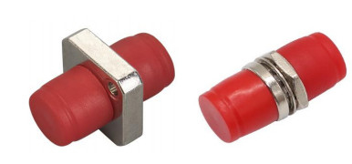 Adaptateur métallique à mode unique Simplex FC ≤0,1 dB Perte d'insertion pour le réseau