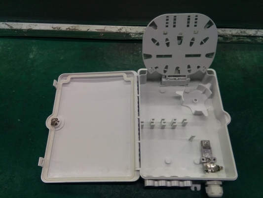 Boîte de terminaison de câble CAT5e compatible 8 cœurs pour une installation rapide et facile de câble à fibre optique