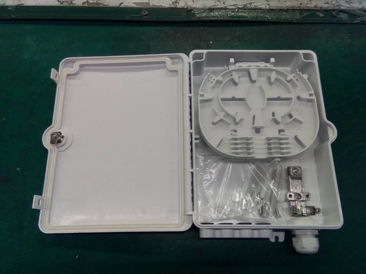 Boîte de terminaison de câble CAT5e compatible 8 cœurs pour une installation rapide et facile de câble à fibre optique