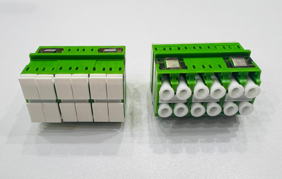 Adaptateur LC à haute densité de port 12 mode unique et mode multimodaux pour le réseau