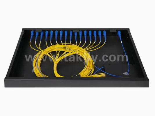 Gpon Epon 32 Port Rack Mount Splitter de fibre optique Sc/APC Connecteur haute fiabilité et stabilité