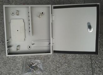 Panneau de brassage à fibre optique 12 cœurs ODF-IW12B