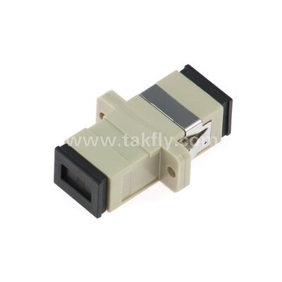 Adaptateur à fibre optique SC