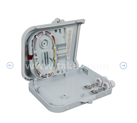 FTKS-1805-8E boîte de terminaison avec 8 PCS SC/UPC SM SX adaptateur et queue de poule entièrement installé