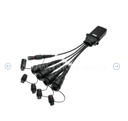 Le système de fermeture miniature FiberHub est IP68, extérieur/intérieur, monomode et multimode.