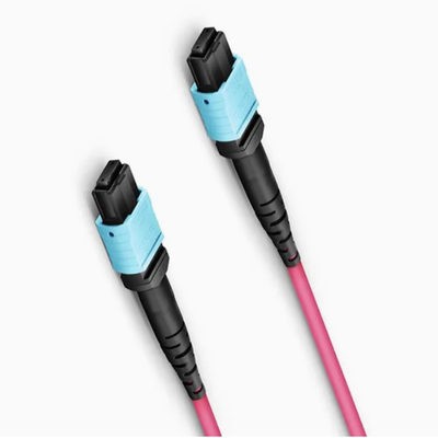 8F 12F 16F 24F MPO MTP mâle femelle SM MM câble à fibre optique / câble à fibre optique / câble à rupture optique / câble à fibre optique pour un centre de données à haute densité