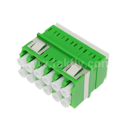 Adaptateur LC-LC à haute densité à 12 ports 12 cœurs, transmission de données multicanal, faible perte d'insertion, pour les centres de données et les réseaux à fibre optique à grande vitesse