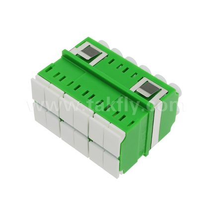 Adaptateur LC-LC à haute densité à 12 ports 12 cœurs, transmission de données multicanal, faible perte d'insertion, pour les centres de données et les réseaux à fibre optique à grande vitesse