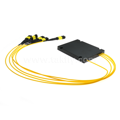 MPO/MTP Fanout Cable PLC Splitter 1x4 Fibre optique à mode unique pour le centre de données FTTX