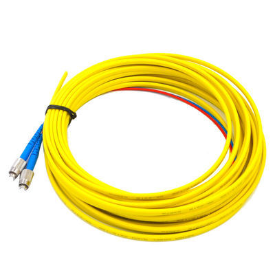 Mode unitaire jaune optique de câble plat de tresse de fibre de PVC du duplex G657A1 de FC UPC