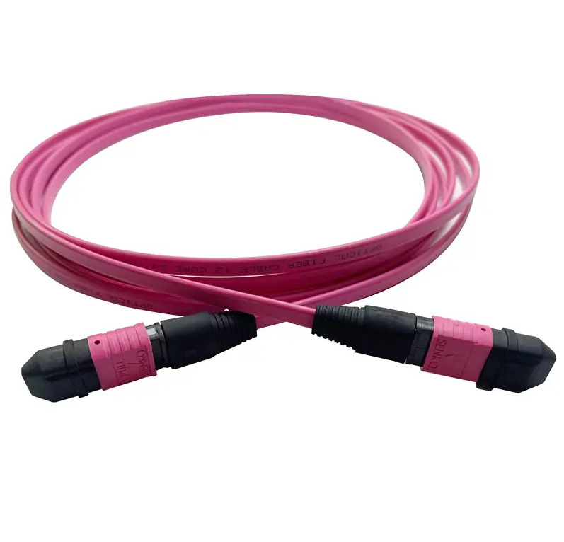 MPO MTP Circonia connecteur en céramique 3.0 mm Diamètre du câble -40.C à 85.C PVC/LSZH Jacket 20m Longueur