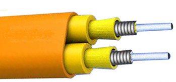 Cable optique blindé double plat à couverture PE avec traction d'installation de 1200N