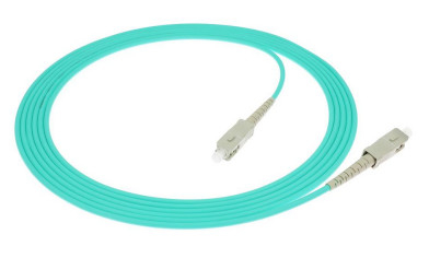 3.0mm Diamètre du câble SC-SC Cordon de patch en fibre optique simple/duplex avec perte de retour UPCSM≥50dB APCS≥60dB