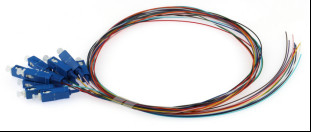 Connecteur SC/UPC en fibre optique à mode unique 12 options de couleur 0,9 mm G652D G657A 4,5 mm OD