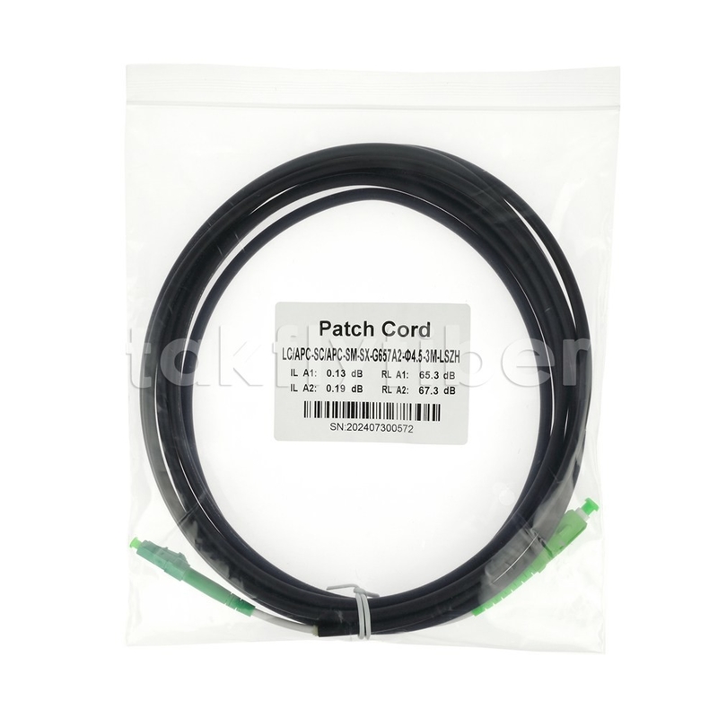 Grade de télécommunication CPR Dca Certifié 4,5 mm Double coque en fibre optique patchcord SM G657AB3 LSZH Jacket noir SCAPC à LCAPC