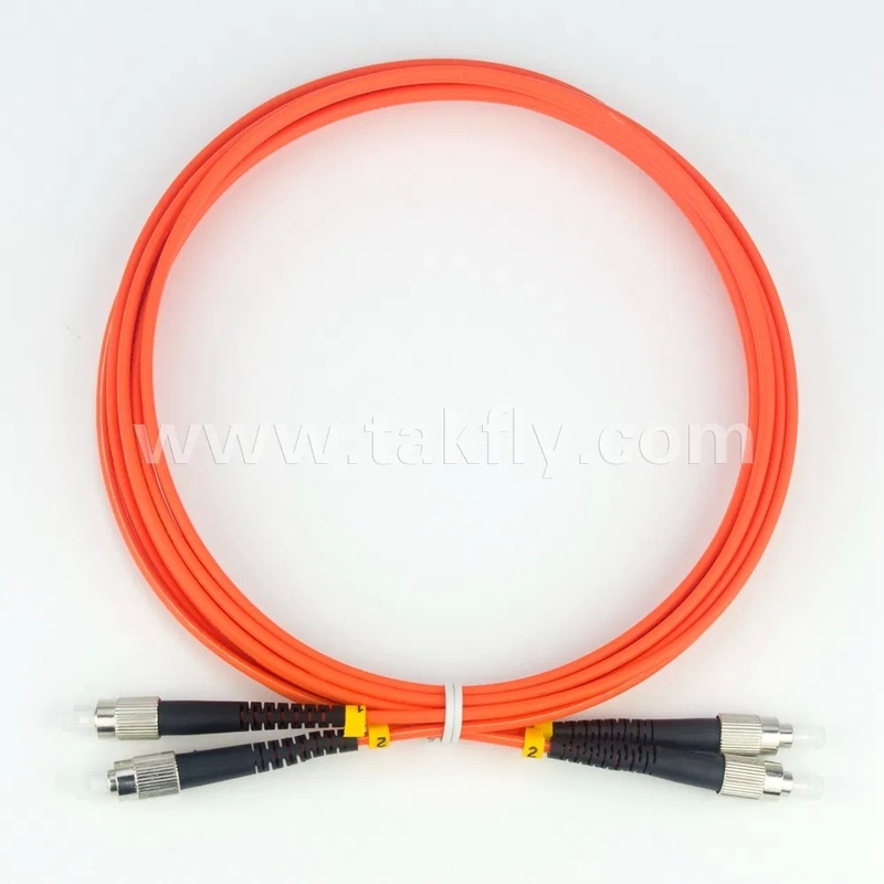 Le câble de patch en fibre duplex Takfly FC-FC est de 2m 62.5/125um 3.0mm