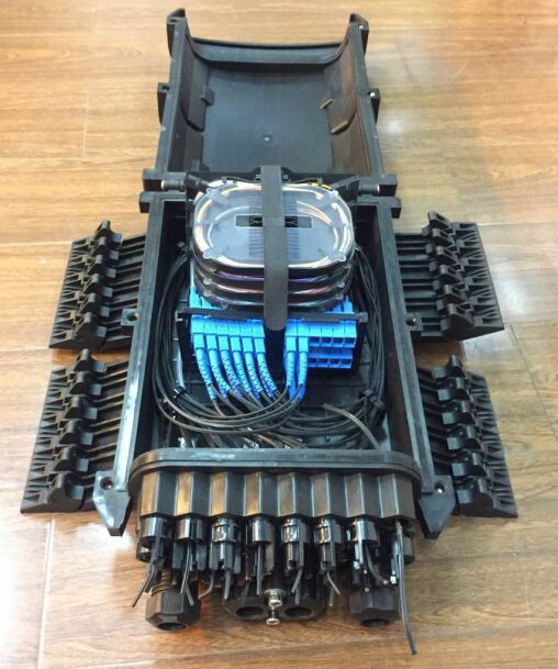 Boîte de terminaison de fibre FTKS-1708-24C-16F pour système de réseau de communication FTTx en provenance de Chine