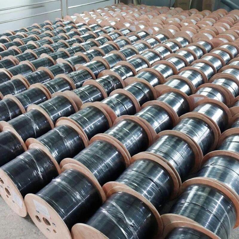 SC/APC FTTH Drop Cable Pigtail with G657A1 Fiber and LSZH Black Jacket for Reliable Connectivity