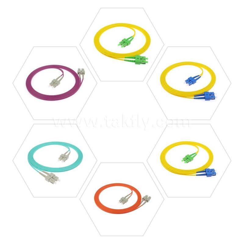 Cordon de brassage à fibre optique LC/Sc/FC/St monomode/Multimode Upc/APC Simplex/Duplex Jumper pour centre de données FTTH Telecom Telecom