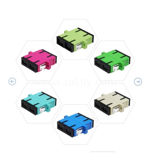 Adaptateur de fibre optique duplex SC, faible perte d'insertion pour la connexion câble à câble et câble à équipement