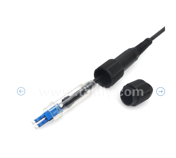 IP67 câble LC-LC à double patch étanche à l'eau, adapté aux environnements difficiles