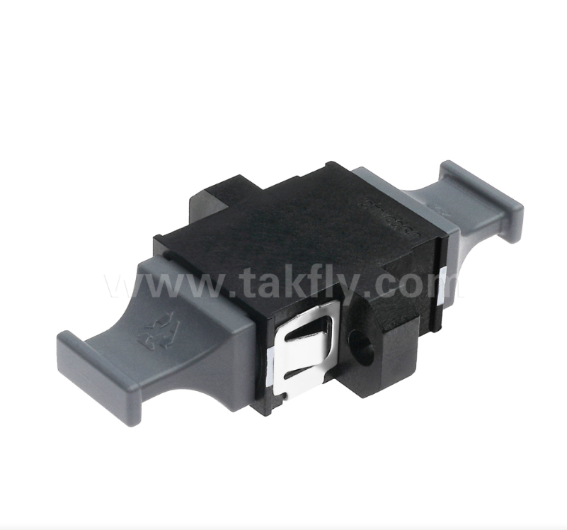 Adaptateur MPO/MTP en fibre optique   Low Insertion Loss, Precision Guide Pin Alignment pour les réseaux à haute densité