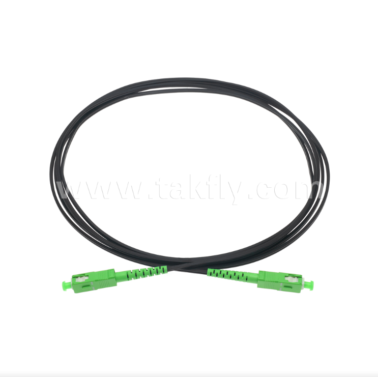 SC/APC à SC/APC FTTH Indoor Flat Drop Patch Chord -Simplex, pré-terminé, anti-vibration pour une utilisation rapide dans le bâtiment